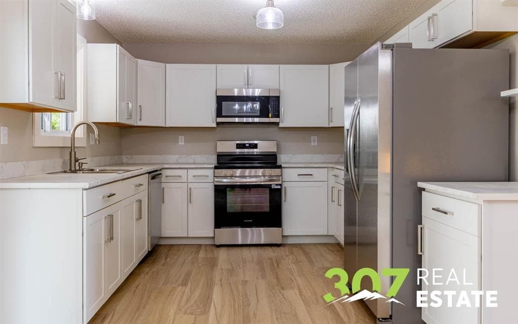 2202 Haugen St — photo 5 of 13