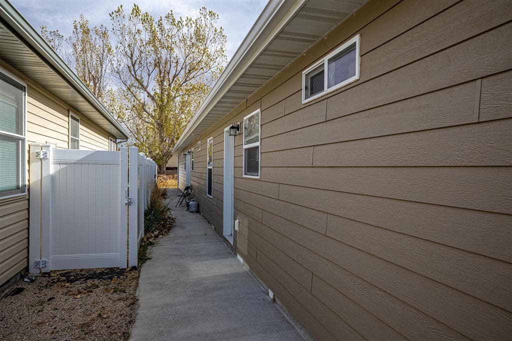 3005 Kent Ave — photo 19 of 23