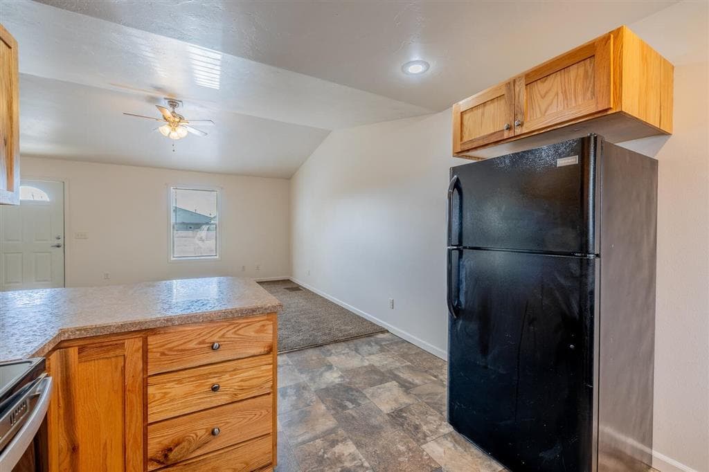 3005 Kent Ave — photo 10 of 23