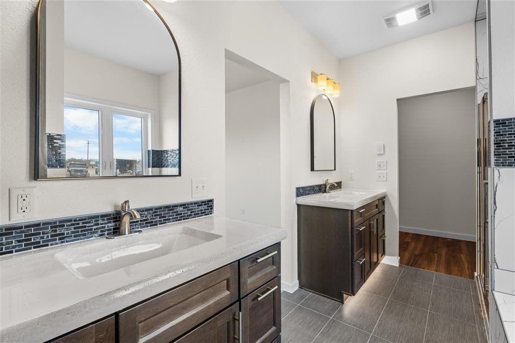 793 Hwy 310 — photo 14 of 37