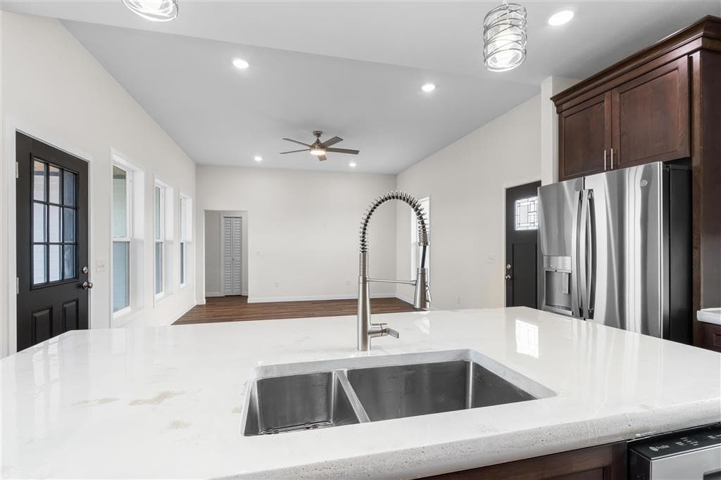 793 Hwy 310 — photo 5 of 37