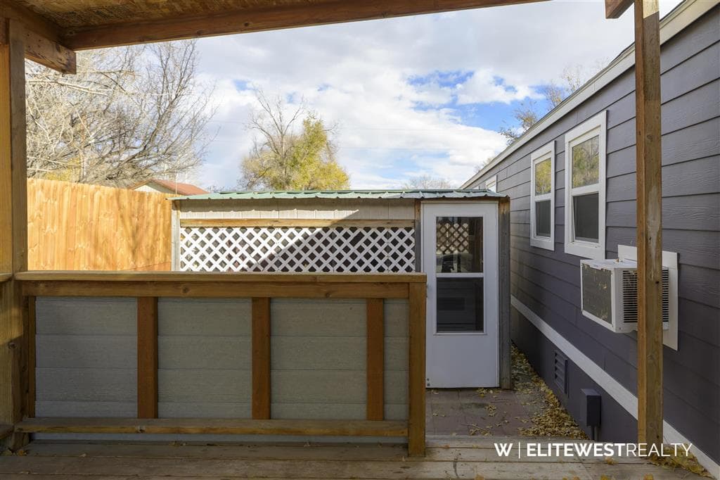 23 3rd Ave W — photo 27 of 35