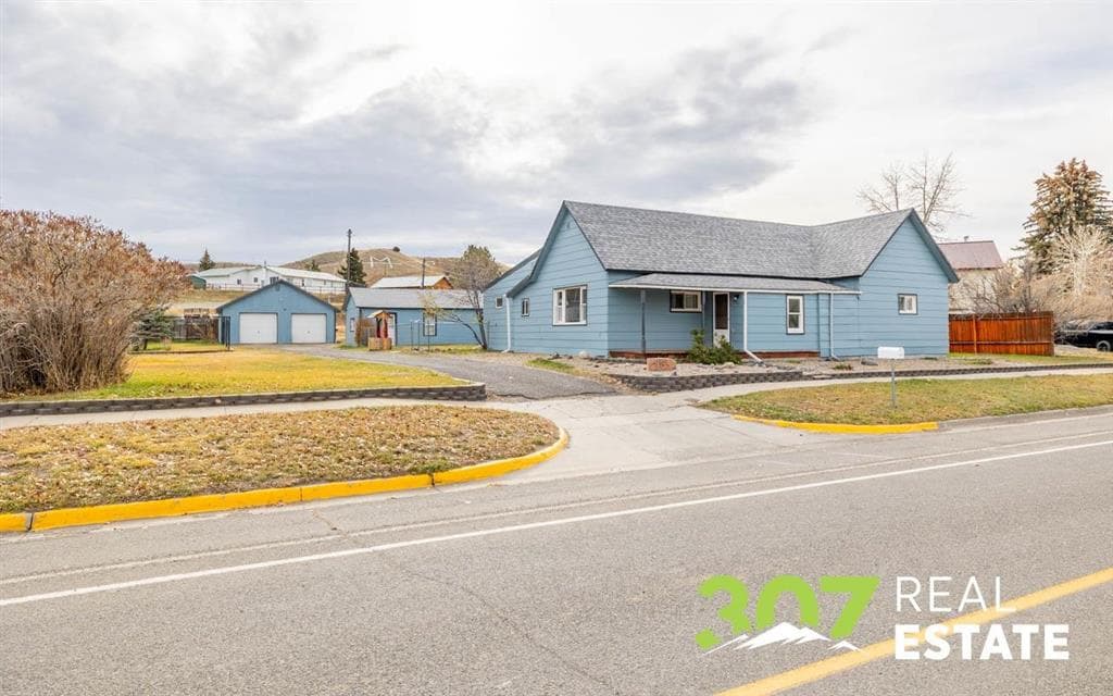 1222 Park Ave — photo 3 of 50