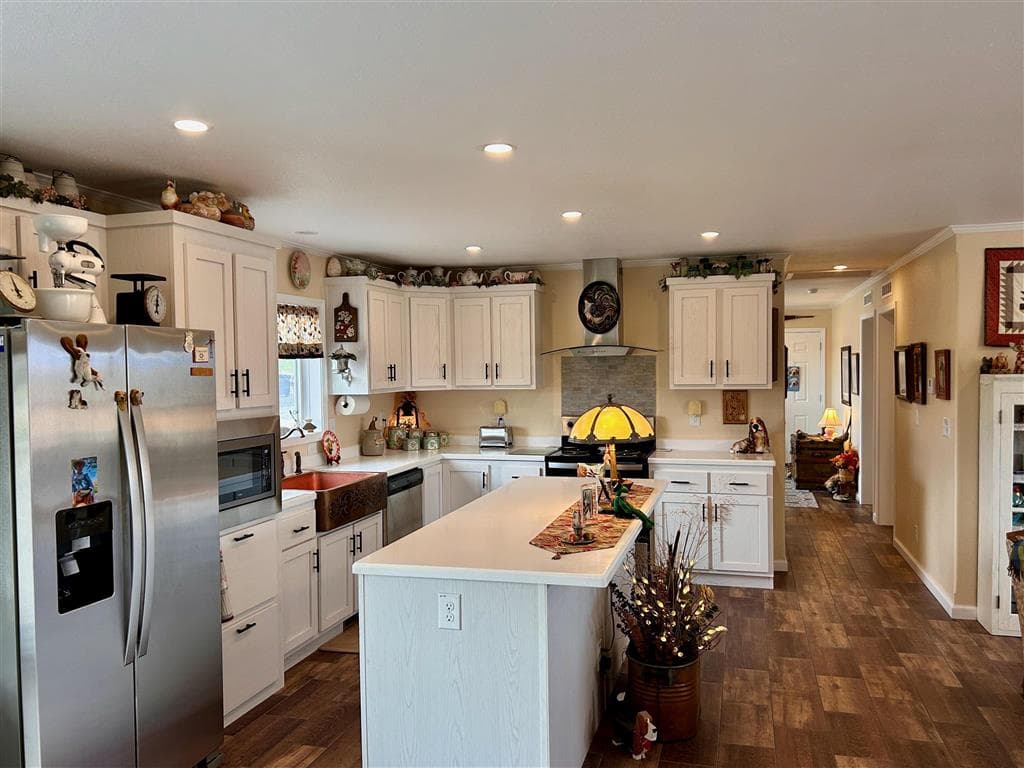 4127 Golf Course Rd — photo 13 of 59