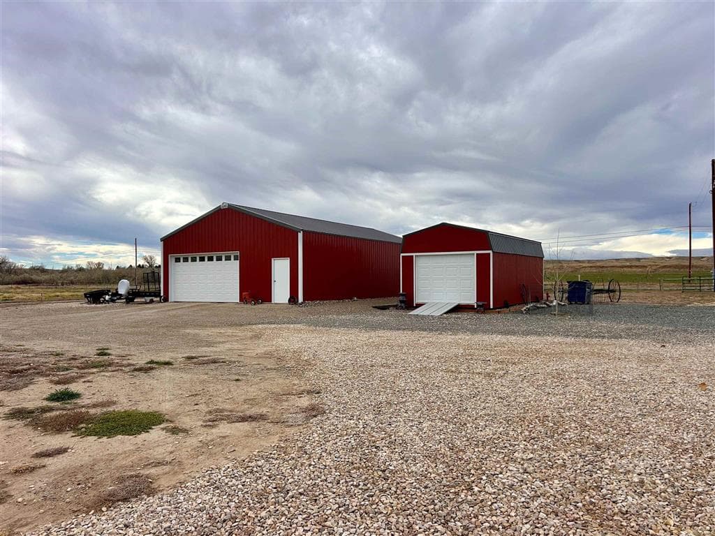 4127 Golf Course Rd — photo 33 of 59