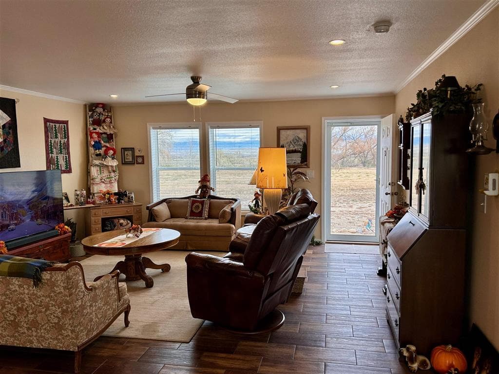 4127 Golf Course Rd — photo 7 of 59