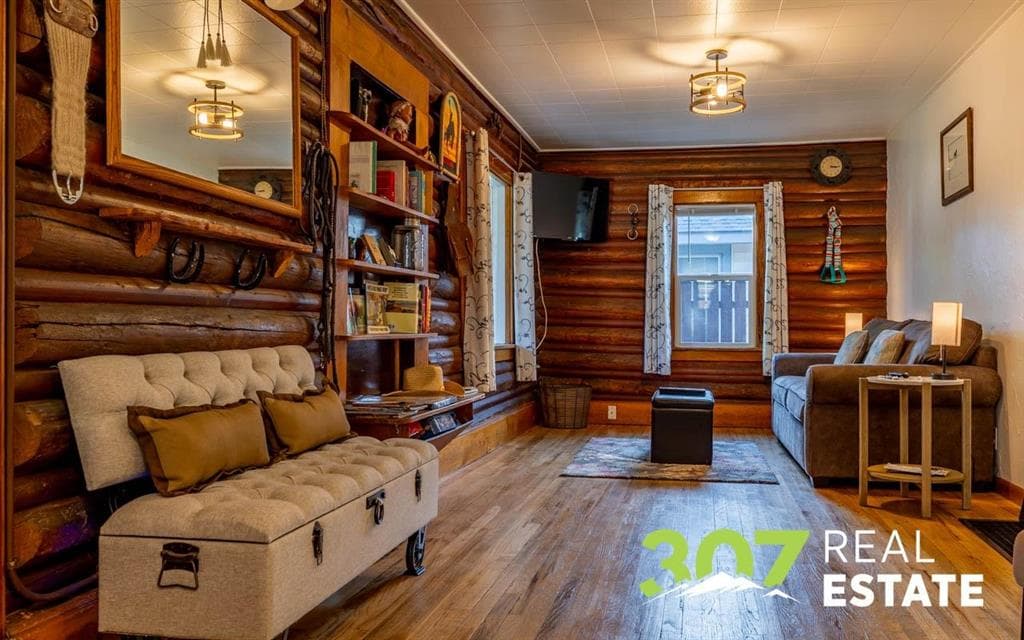 1337 Wyoming Ave — photo 20 of 50