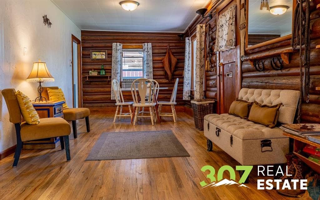 1337 Wyoming Ave — photo 22 of 50