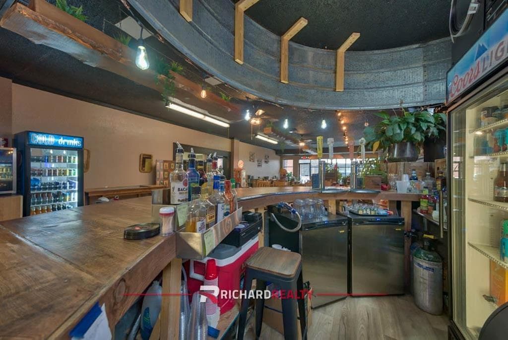 1316 Big Horn Ave — photo 11 of 42