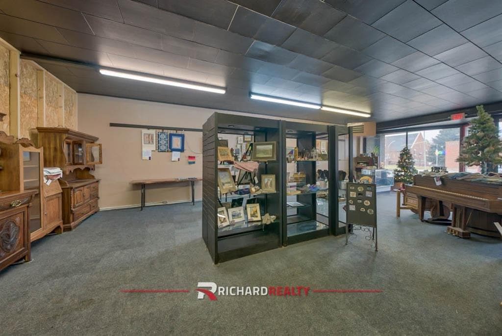 1316 Big Horn Ave — photo 20 of 42