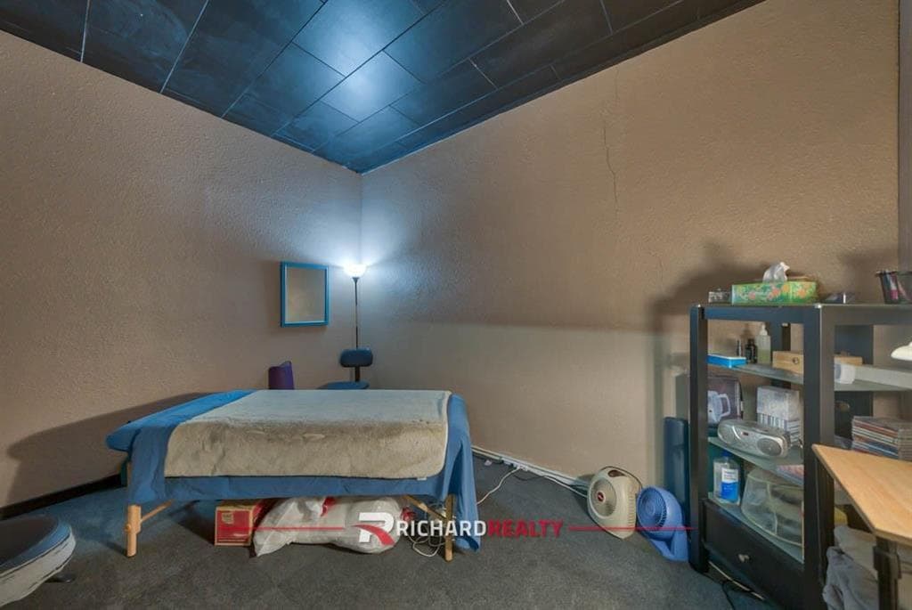 1316 Big Horn Ave — photo 22 of 42