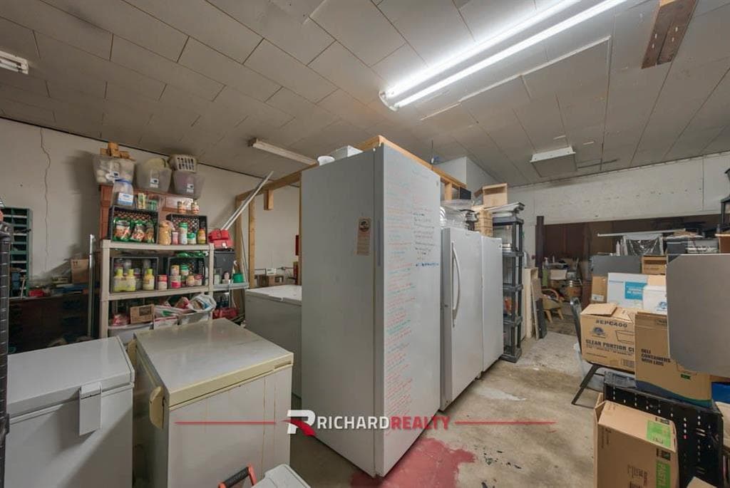 1316 Big Horn Ave — photo 29 of 42