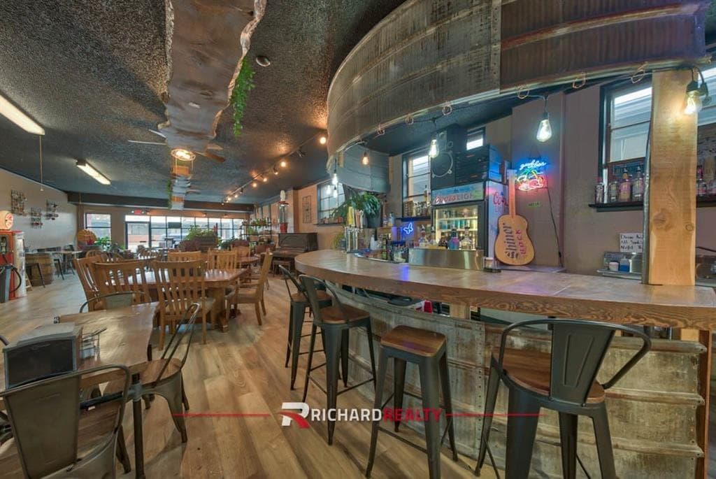 1316 Big Horn Ave — photo 33 of 42