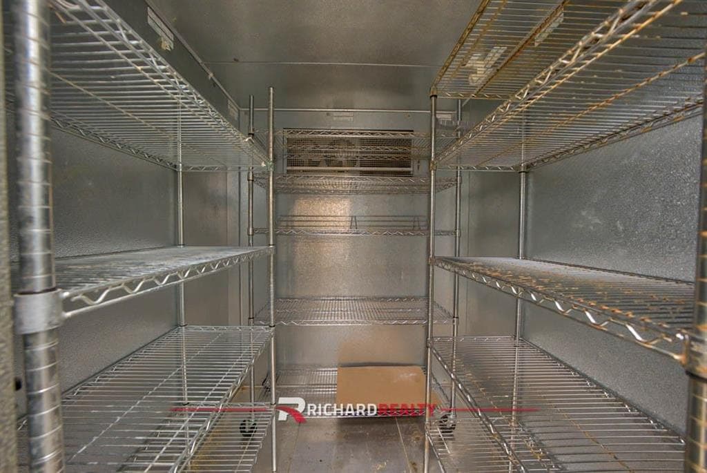 1620 Big Horn Ave — photo 30 of 49