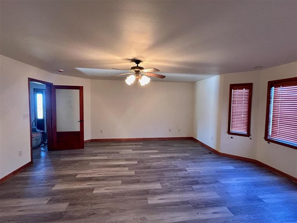 2477 Beaver Creek Rd — photo 11 of 75