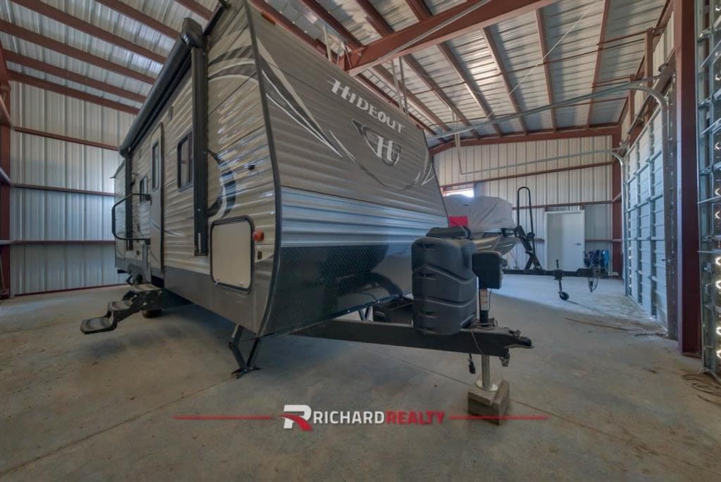 3380 Faye St — photo 11 of 14