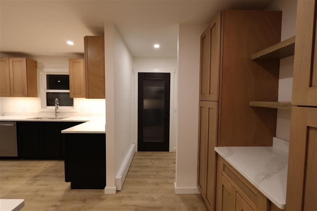 536 N Bent St — photo 9 of 25