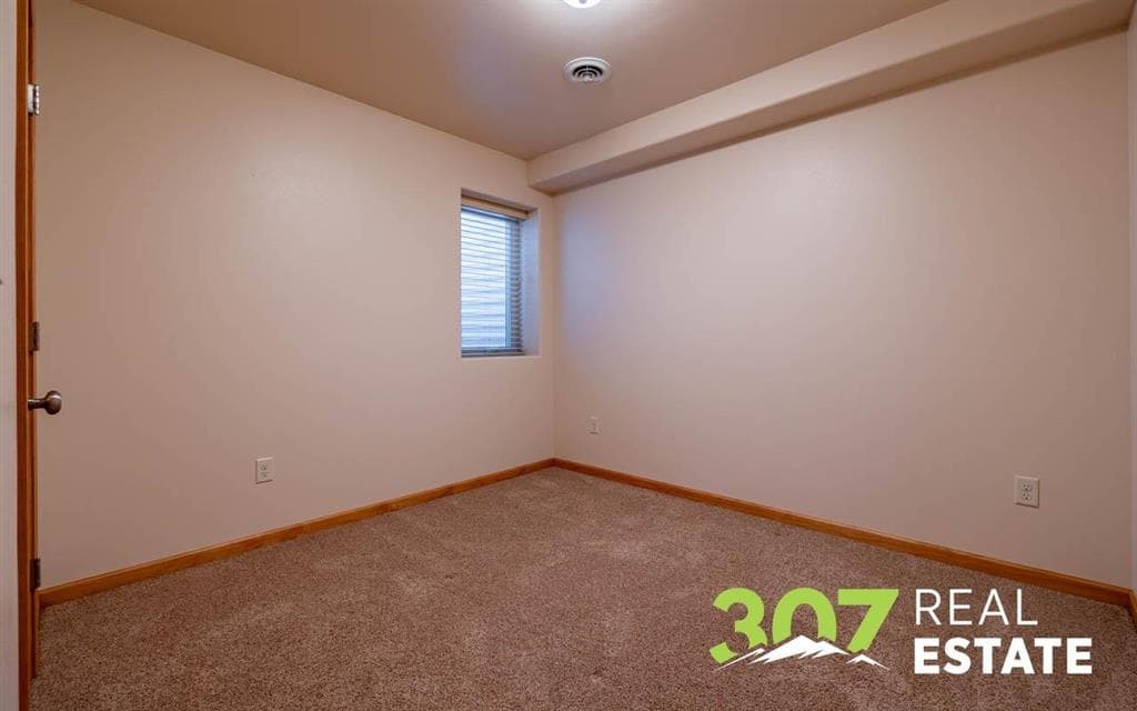 2128 Haugen St — photo 20 of 38