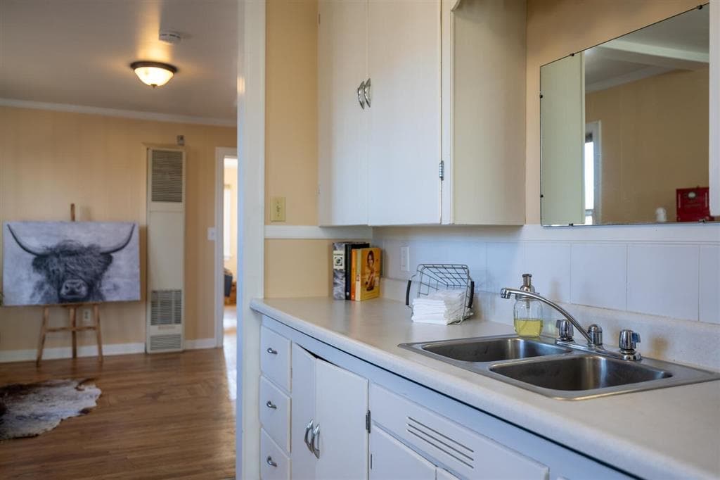 1431 Wyoming Ave — photo 20 of 34