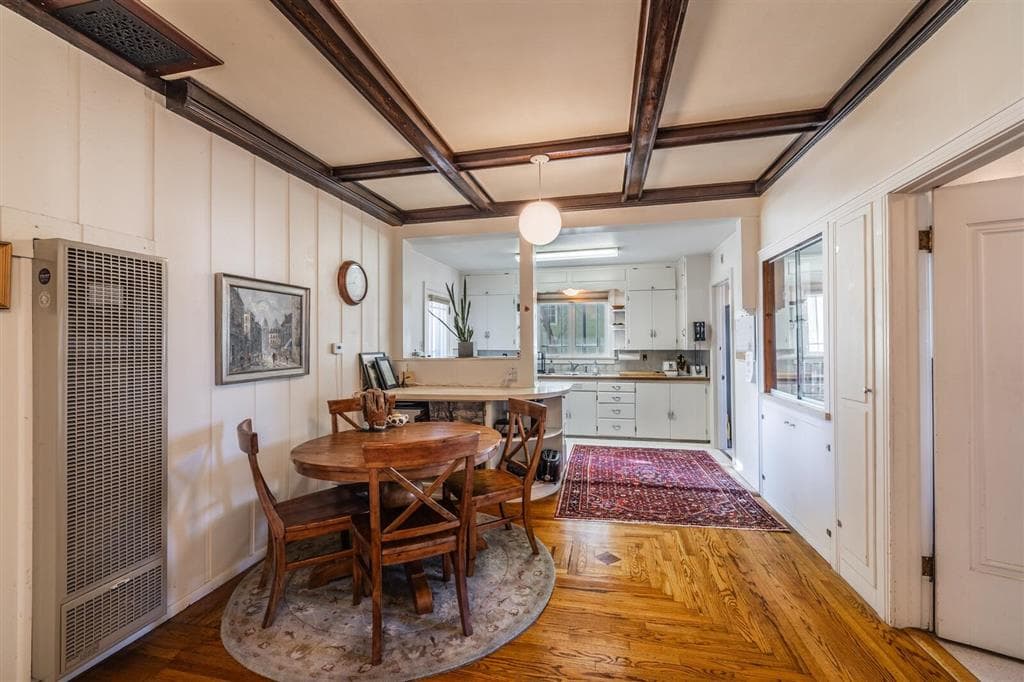 1431 Wyoming Ave — photo 5 of 34