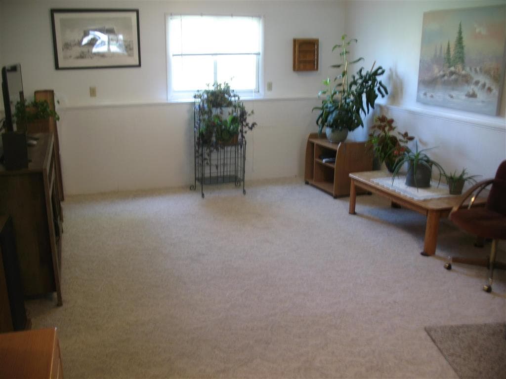 423 S Hamilton St — photo 19 of 27