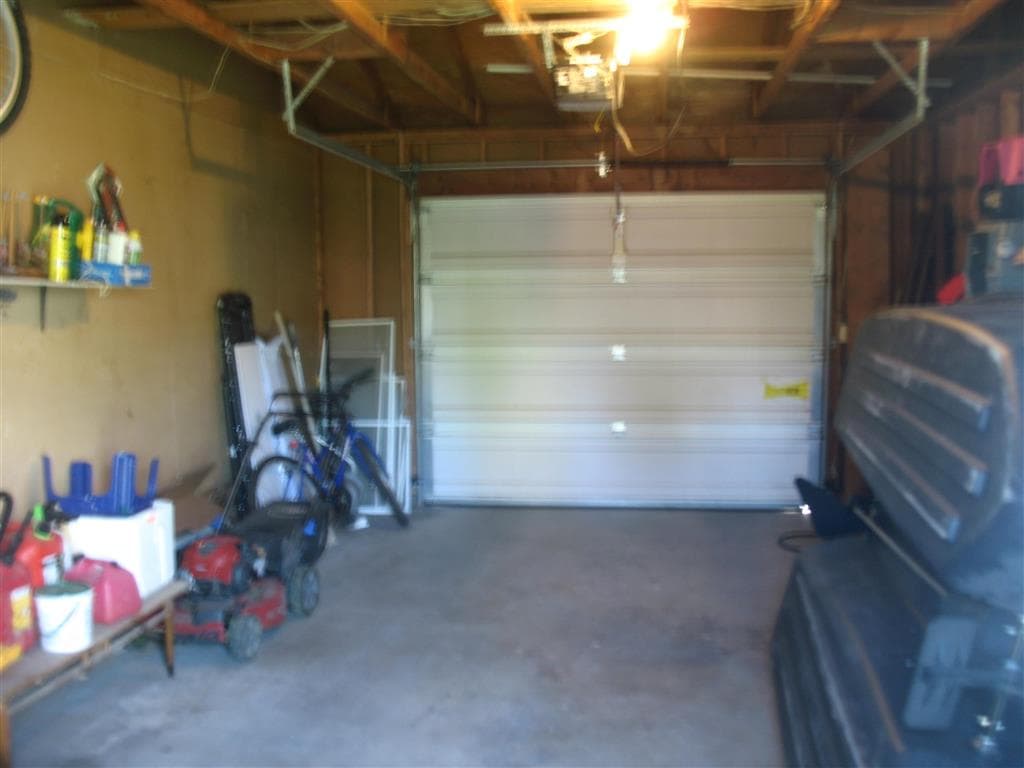 423 S Hamilton St — photo 25 of 27