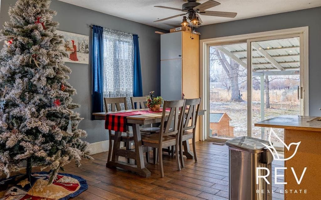 1136 Olive Rd — photo 5 of 33