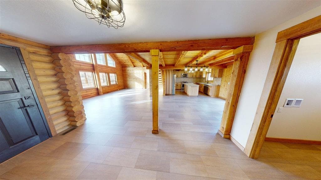 311 Bridge Ave — photo 3 of 45