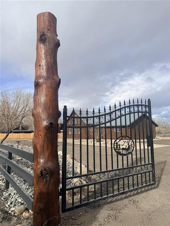 311 Bridge Ave — photo 41 of 45