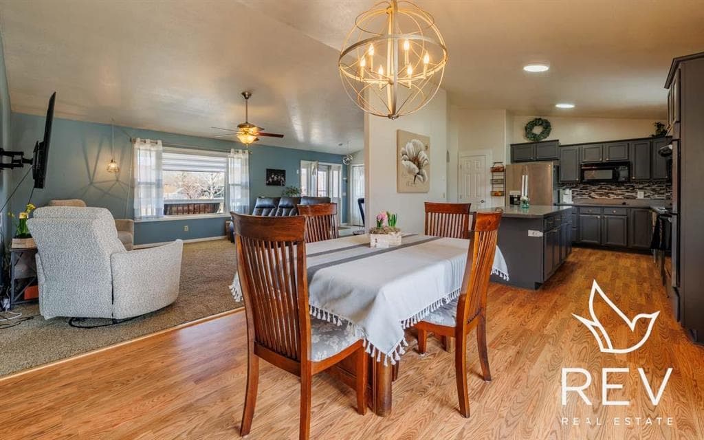 908 35th St — photo 11 of 46