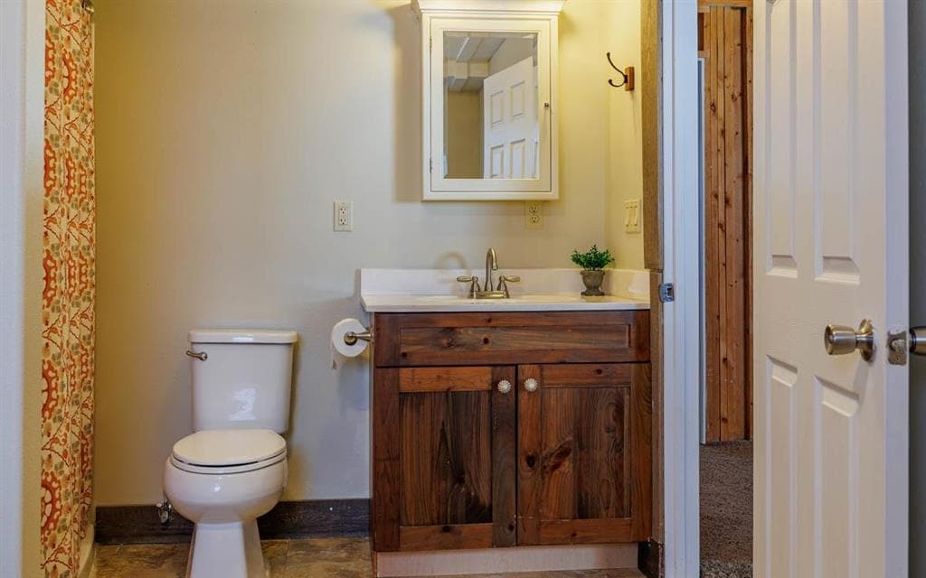 908 35th St — photo 31 of 46