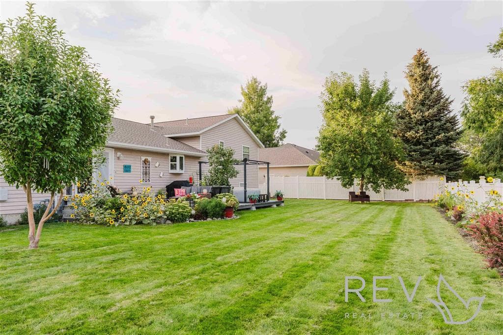 908 35th St — photo 36 of 46