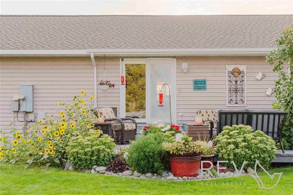 908 35th St — photo 39 of 46