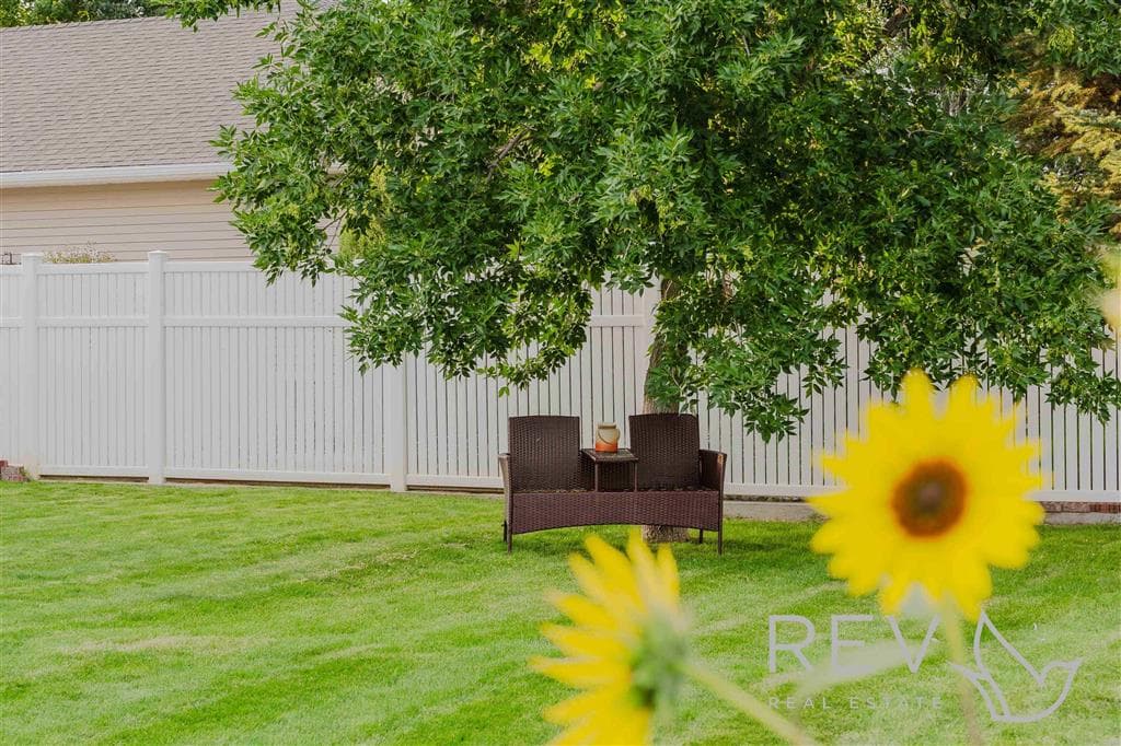 908 35th St — photo 41 of 46