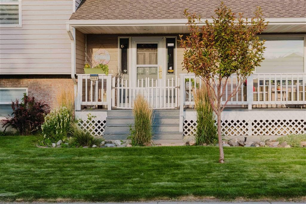 908 35th St — photo 44 of 46