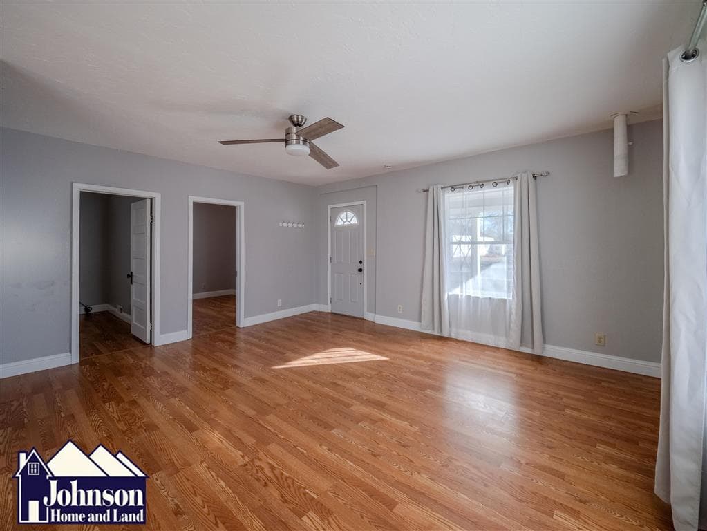 327 E 3rd Street — photo 14 of 25