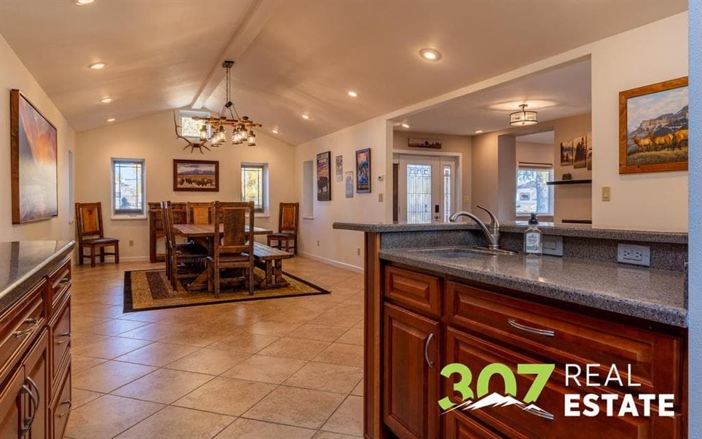 1010 River Grove Dr — photo 6 of 70