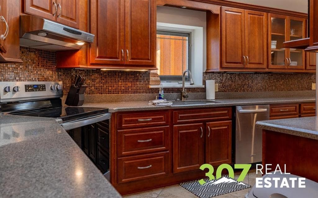 1010 River Grove Dr — photo 8 of 70