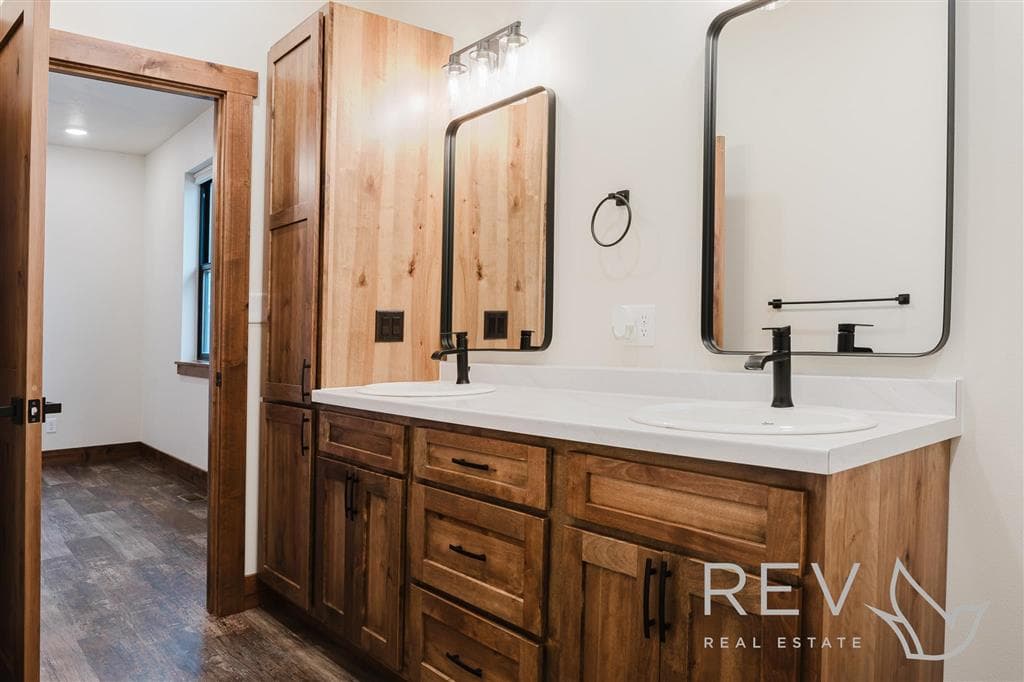 1513 22nd St — photo 16 of 47