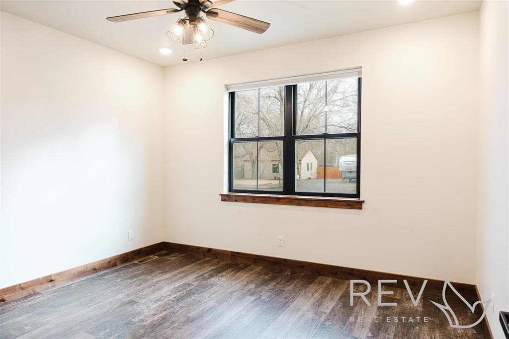 1513 22nd St — photo 20 of 47