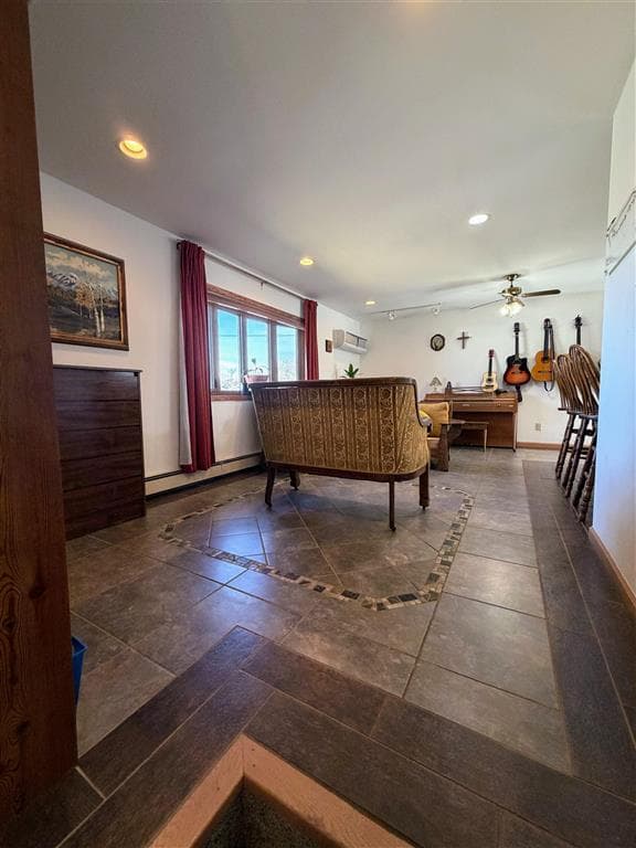 409 N 11th Ave N — photo 14 of 43