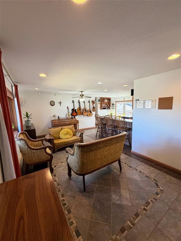 409 N 11th Ave N — photo 15 of 43