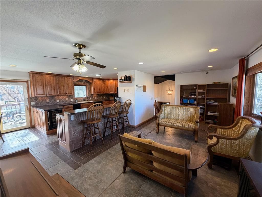 409 N 11th Ave N — photo 16 of 43