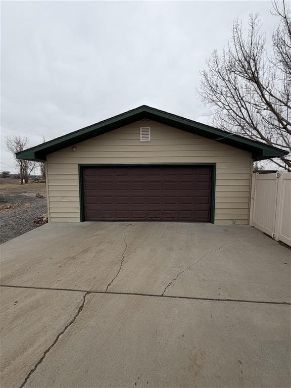 409 N 11th Ave N — photo 36 of 43