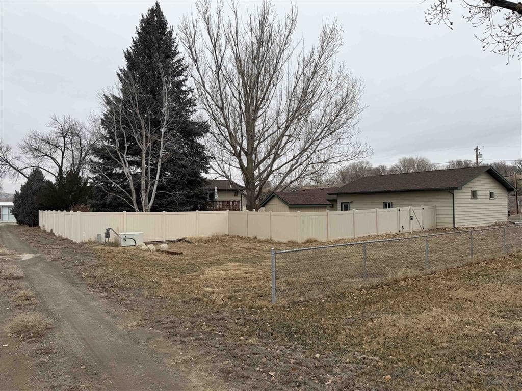 409 N 11th Ave N — photo 43 of 43