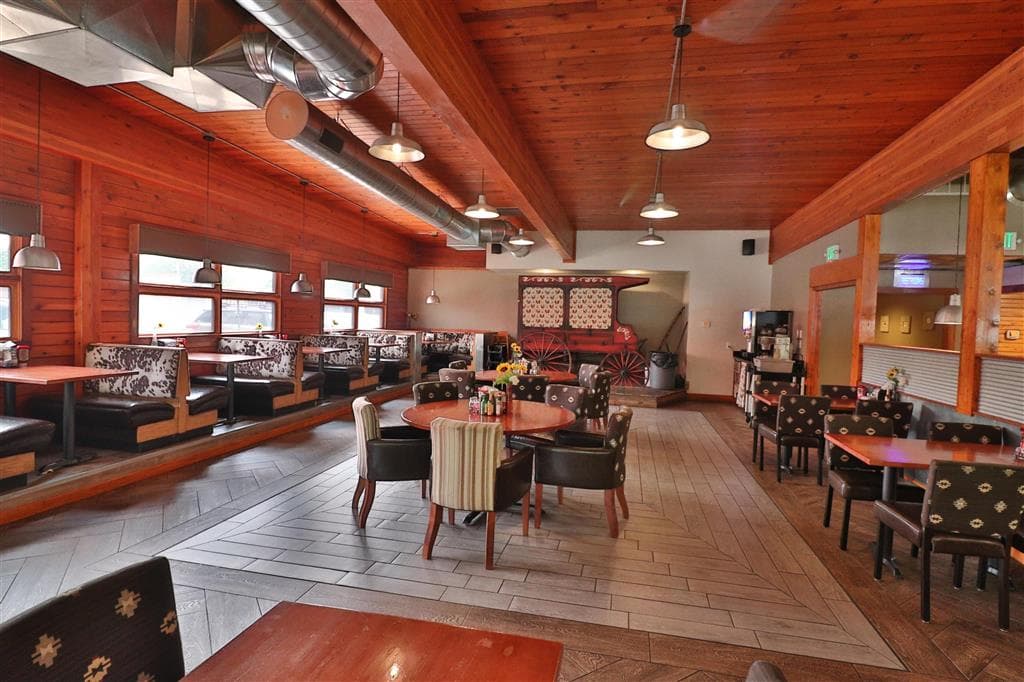 1651 8th St — photo 11 of 25