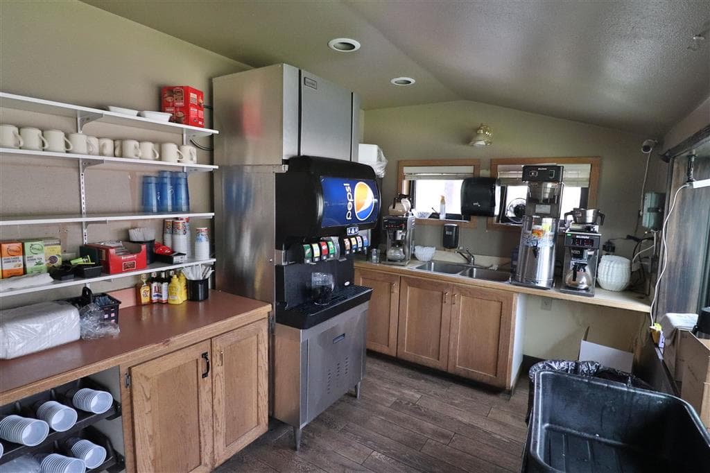 1651 8th St — photo 16 of 25