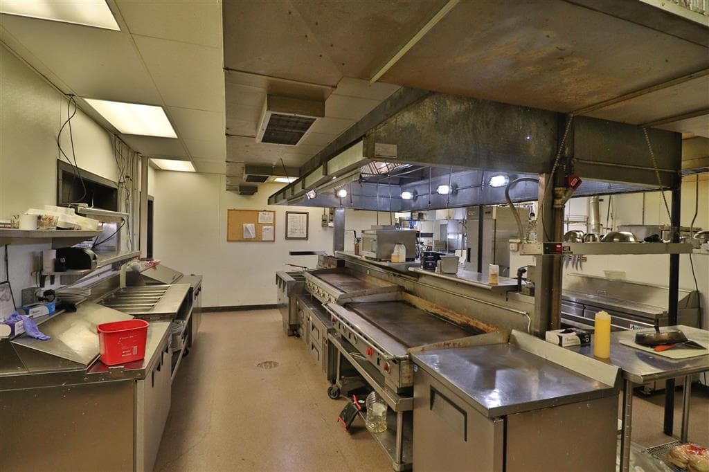 1651 8th St — photo 19 of 25