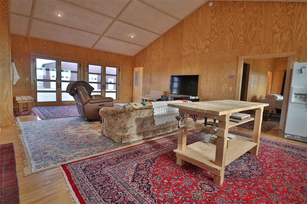 44 Cowboy Dr — photo 7 of 32