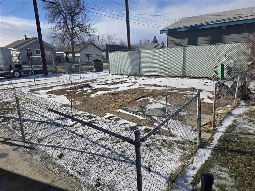 436 East 8th St — photo 41 of 42